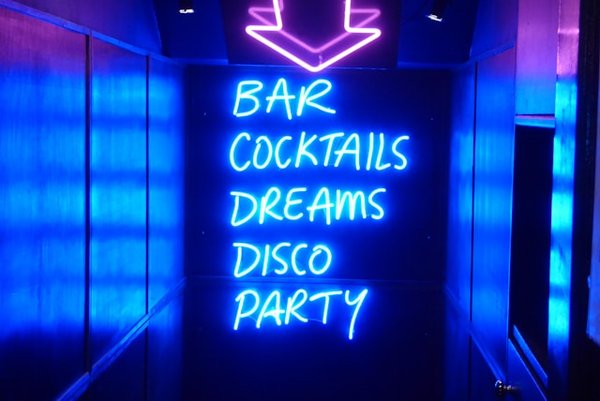 Explorez les bars à ambiance incontournables à Tarbes